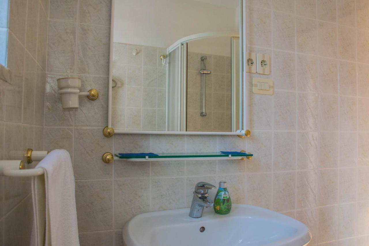 Holiday House Punta Blue & Orange 5M From The Sea, Island Cres Punta Križa Exteriér fotografie